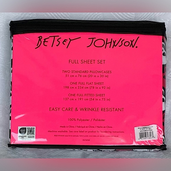 SALE - Betsey Johnson Pink Skulls Halloween Sheet Set - Full - Picture 2 of 4